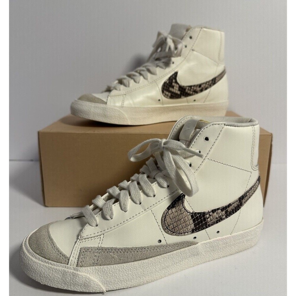 Nike Blazer Mid 77 Snakeskin Swoosh White Cream DA8736-100 Womens 6.5 EUC